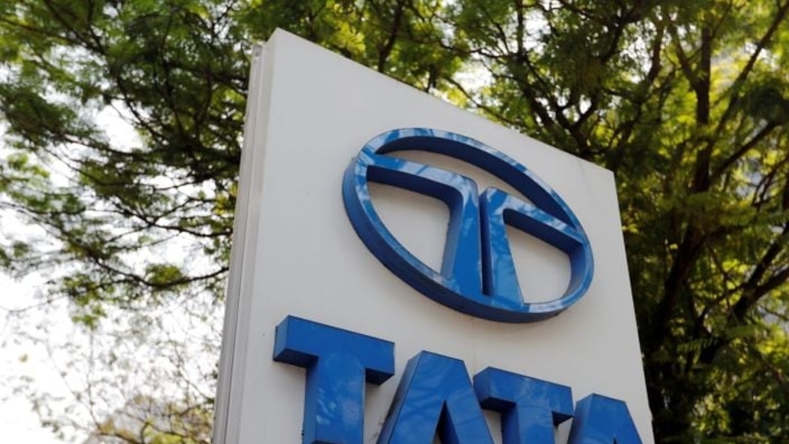 This Tata Motors car is the best performing SUV in October.  Details here| Roadsleeper.com