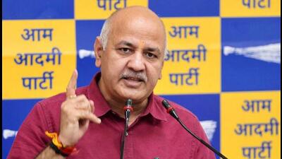 The federal anti-money laundering agency further claimed that 34 “important persons” including Delhi’s deputy chief minister Manish Sisodia, liquor barons, and senior government officials changed 140 mobile phones (worth ₹1.20 crore) with an intention to destroy the digital evidence. (HT Photo) The federal anti-money laundering agency further claimed that 34 “important persons” including Delhi’s deputy chief minister Manish Sisodia, liquor barons, and senior government officials changed 140 mobile phones (worth ₹1.20 crore) with an intention to destroy the digital evidence. (HT Photo)