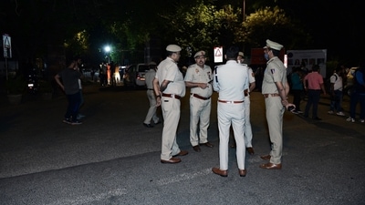 Scuffle breaks out between two groups in JNU over personal dispute, 2 injured (Amlan Paliwal) Scuffle breaks out between two groups in JNU over personal dispute, 2 injured (Amlan Paliwal)