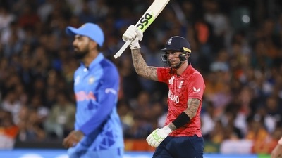Alex Hales (AP)