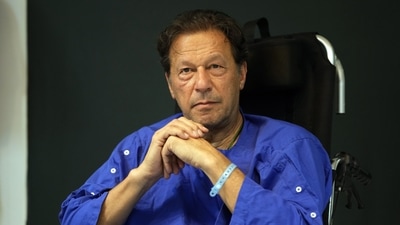 Former Pakistani Prime Minister Imran Khan speaks during a news conference in Shaukat Khanum hospital, where is being treated for a gunshot wound in Lahore, Pakistan. (AP file photo)