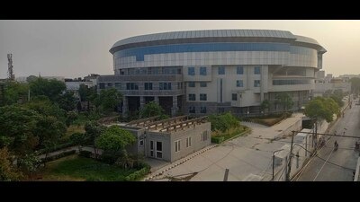 Civic body officials said two halls of the stadium will be utilised to establish the offices at a cost of an estimated ₹92 lakh. (Harvinder Singh/HT) Civic body officials said two halls of the stadium will be utilised to establish the offices at a cost of an estimated ₹92 lakh. (Harvinder Singh/HT)