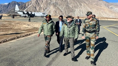 Prime Minister Narendra Modi in Kargil to celebrate Diwali 2022 with Indian military. Prime Minister Narendra Modi in Kargil to celebrate Diwali 2022 with Indian military.