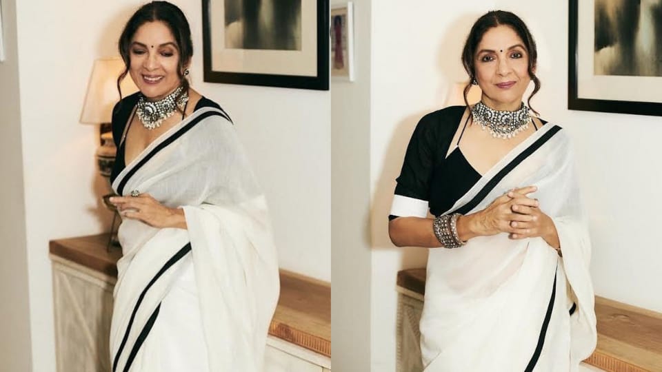 Neena Gupta wore a saree for Uunchai screening in Mumbai. Neena Gupta wore a saree for Uunchai screening in Mumbai.
