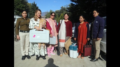 Polling officials carrying Electronic Voting Machines (EVM), Voter Verified Paper Audit Trail (VVPAT) and other polling materials leave for the polling stations for the upcoming Himachal Pradesh Assembly elections, in Kullu on Friday. (ANI) Polling officials carrying Electronic Voting Machines (EVM), Voter Verified Paper Audit Trail (VVPAT) and other polling materials leave for the polling stations for the upcoming Himachal Pradesh Assembly elections, in Kullu on Friday. (ANI)