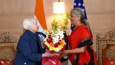 New Delhi, Nov 11 (ANI): Union Finance Minister Nirmala Sitharaman meets US Treasury Secretary Janet Yellen ahead of the 9th meeting of the India-US Economic Financial Partnership, in New Delhi on Friday. (ANI Photo) (Ministry of Finance Twitter) New Delhi, Nov 11 (ANI): Union Finance Minister Nirmala Sitharaman meets US Treasury Secretary Janet Yellen ahead of the 9th meeting of the India-US Economic Financial Partnership, in New Delhi on Friday. (ANI Photo) (Ministry of Finance Twitter)