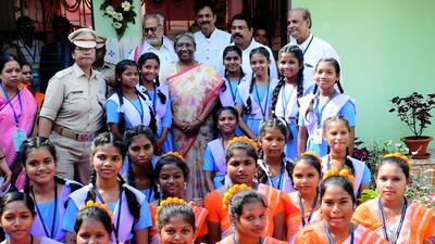 President Murmu met the teachers and some of her former classmates and posed with them for a group photograph. President Murmu met the teachers and some of her former classmates and posed with them for a group photograph.