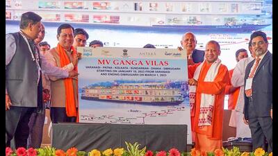 Chief minister Yogi Adityanath with Union minister for ports, shipping, waterways and Ayush Sarbananda Sonowal and others during an event for the inauguration of seven community jetties and laying the foundation stone of eight more jetties, in Varanasi, on Friday. (PTI Photo) Chief minister Yogi Adityanath with Union minister for ports, shipping, waterways and Ayush Sarbananda Sonowal and others during an event for the inauguration of seven community jetties and laying the foundation stone of eight more jetties, in Varanasi, on Friday. (PTI Photo)