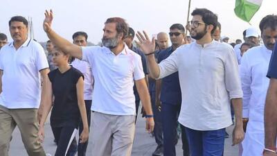 Aaditya’s meeting Gandhi in a public event was an unusual happening, the first of its kind in the largely inimical relationship between the Congress and the Shiv Sena over the decades. (HT PHOTO) Aaditya’s meeting Gandhi in a public event was an unusual happening, the first of its kind in the largely inimical relationship between the Congress and the Shiv Sena over the decades. (HT PHOTO)