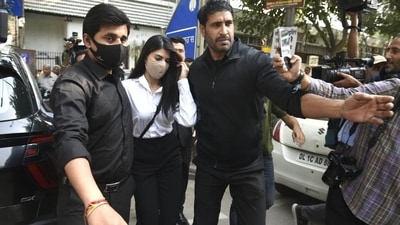 Bollywood actor Jacqueline Fernandez leaves after appearing before the Patiala House court in connection with  ₹200 crore money laundering case linked to alleged conman Sukesh Chandrashekhar. (HT Photo)