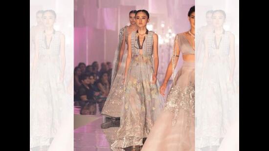 Andrea walked the ramp for Manish Malhotra at Lakmé Fashion Week