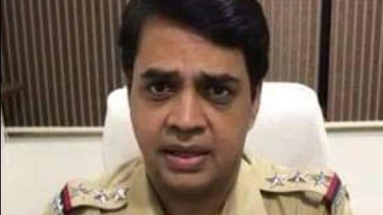 The special NIA court rejected the discharge plea of dimissed Mumbai police officer Sunil Mane stating that the prosecution had enough material to prove conspiracy and its culmination in the murder of Mansukh Hiran in the Antilia explosives scare case (Hindustan Times)