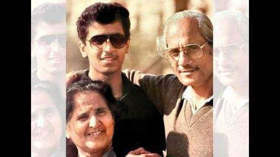 Aanand with his parents when he was in his 20s Aanand with his parents when he was in his 20s