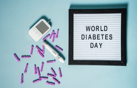 World Diabetes Day 2022: Diabetic patients are at high risk of chronic kidney disease. Here's how to control blood sugar levels (Klaus Nielsen)