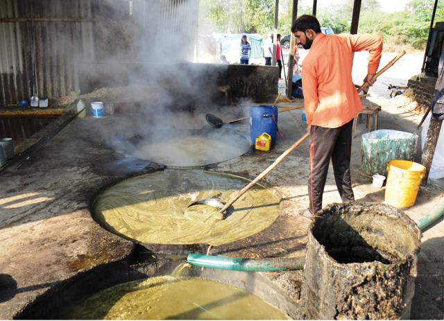 A traditional jaggery making uni A traditional jaggery making uni