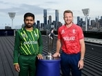 Pakistan's Babar Azam and England's Jos Buttler pose for a picture with the ICC Mens T20 World Cup 2022 trophy on the eve of its final.(ICC Twitter) Pakistan's Babar Azam and England's Jos Buttler pose for a picture with the ICC Mens T20 World Cup 2022 trophy on the eve of its final.(ICC Twitter)