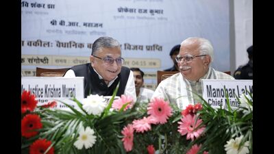 From left: SC judge Justice Krishna Murari and Haryana chief minister Manohar Lal Khattar in Chandigarh on Saturday. (HT Photo) From left: SC judge Justice Krishna Murari and Haryana chief minister Manohar Lal Khattar in Chandigarh on Saturday. (HT Photo)