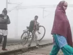 Forecasts from the Indian weather office show that Delhi’s minimum is expected to remain around the 13-degree mark until Wednesday, before dipping closer to 12 degrees on Thursday, to around 11 degrees by Friday and is likely to touch the 10-degree mark by Saturday. Forecasts from the Indian weather office show that Delhi’s minimum is expected to remain around the 13-degree mark until Wednesday, before dipping closer to 12 degrees on Thursday, to around 11 degrees by Friday and is likely to touch the 10-degree mark by Saturday.