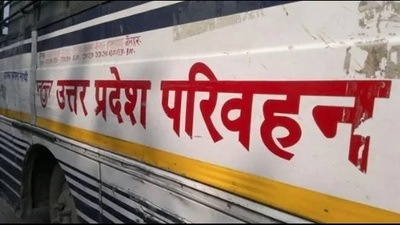 UPSRTC using android ticketing machines for real-time data (File)