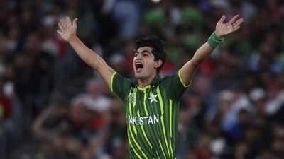 Pakistan continued to keep England under the pump after the 10th over as well and for a while, it looked like they might be able to defend the total. (AP) Pakistan continued to keep England under the pump after the 10th over as well and for a while, it looked like they might be able to defend the total. (AP)