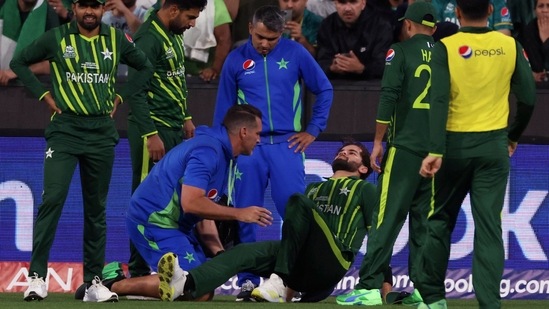 Shaheen Afridi had to limp off after bowling one ball in the 17th over, having sustained an injury while taking a catch earlier. (AP)
