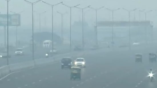 The visuals of the poor air quality shared by news agency ANI on Sunday morning show the thick layer of smog blanketing the national capital.