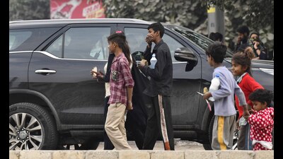 Thousands of children under the age of 14 are seen working openly at establishments like tea stalls and hosiery units, but rescue operations have been few and far between. (Gurpreet Singh/HT) Thousands of children under the age of 14 are seen working openly at establishments like tea stalls and hosiery units, but rescue operations have been few and far between. (Gurpreet Singh/HT)
