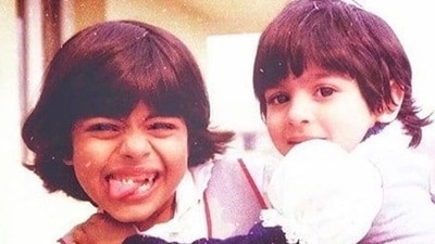 Kajol with Tanishaa Mukerji during childhood days. Kajol with Tanishaa Mukerji during childhood days.