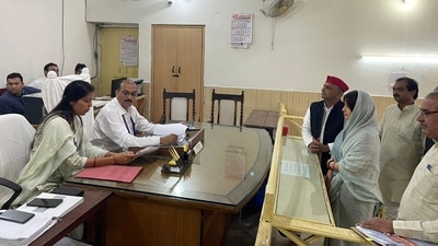 Samajwadi Party leader Dimple Yadav files her nomination for the Mainpuri Lok Sabha by-election. (Samajwadi Party)