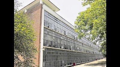 Designed by Edwin Maxwell Fry, an English architect, who was part of the Chandigarh Capital Project Team headed by Pierre Jeanneret, the Government Press Building was built in 1953. (HT File)