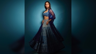 Nushrratt Bharuccha accessorised her look with jewellery from AZOTIIQUE by Varun Raheja. (Instagram/@nushrrattbharuccha) Nushrratt Bharuccha accessorised her look with jewellery from AZOTIIQUE by Varun Raheja. (Instagram/@nushrrattbharuccha)