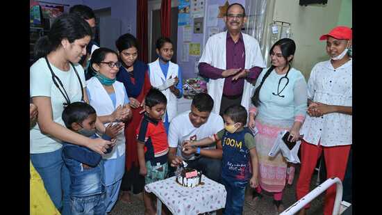 Cake bank for children suffering from cancer being inaugurated in Prayagraj (HT Photo)