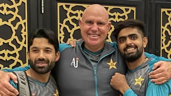 Matthew Hayden with Mohammad Rizwan and Babar Azam