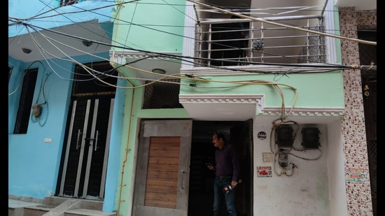 New Delhi, India- November 14, 2022: A view of the house in Delh’s Chhattarpur Pahari area. Delhi Police cracked a six-month-old blind murder case, and arrested a man for allegedly killing his 28-year-old live-in partner, and for chopping her body into 35 pieces and disposing of them at different places in and around the national capital. The accused has been identified as Aftab Amin Poonawalla (28), a resident of Mumbai, who was caught on Saturday on the basis of the deceased's father's complaint and has been sent to police remand for five days, the police said on Monday, in New Delhi on Monday, November 14, 2022. (HT Photo)