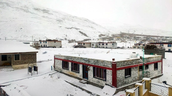 The view of Spiti Valley after the fresh snowfall on Monday. (Aqil Khan/HT)