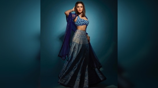 Nushrratt Bharuccha looked straight into the camera and struck some stunning poses for the gram.(Instagram/@nushrrattbharuccha)
