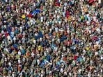 Can the Earth handle more than 8 billion people? (Greg Lovett/Palm Beach PostTZUMA Wire/picture alliance) Can the Earth handle more than 8 billion people? (Greg Lovett/Palm Beach PostTZUMA Wire/picture alliance)