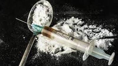 A police team of 250 personnel raided Ghoda Colony on RK Road, but merely recovered 12g heroin, suggesting that the peddlers had ample time to hide their contraband (Representational Image/HT File) A police team of 250 personnel raided Ghoda Colony on RK Road, but merely recovered 12g heroin, suggesting that the peddlers had ample time to hide their contraband (Representational Image/HT File)