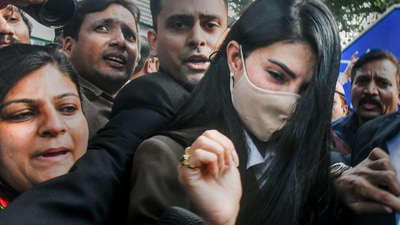 Jacqueline Fernandez after appearing before the Patiala House court in connection with a money laundering case linked to alleged conman Sukesh Chandrashekhar on Tuesday. (PTI Photo) (PTI) Jacqueline Fernandez after appearing before the Patiala House court in connection with a money laundering case linked to alleged conman Sukesh Chandrashekhar on Tuesday. (PTI Photo) (PTI)