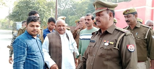 Mulayam’s younger brother Abhay Ram. (HT Photo) Mulayam’s younger brother Abhay Ram. (HT Photo)