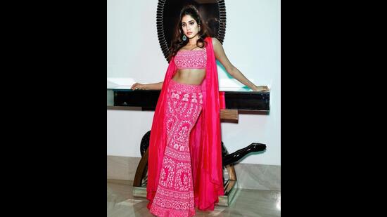 Janhvi Kapoor in a hot pink Manish Malhotra three-piece set (Photo: Instagram)