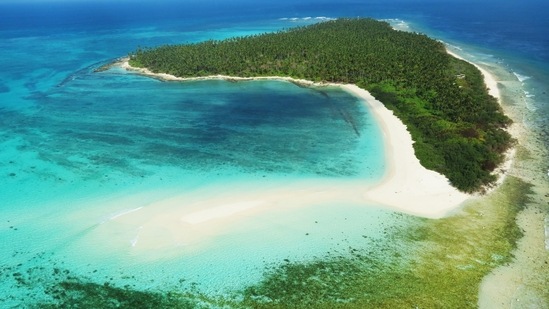 Lakshadweep: Take a private yacht out into the Arabian Sea and sail straight for the Lakshadweep coastline. The island is renowned for its unusual scenery and sun-kissed beaches. However, the area's attractiveness extends beyond its physical landscape. To explore the stunning vistas that await beneath the warm seas, schedule a scuba class with your girlfriends.(Unsplash)