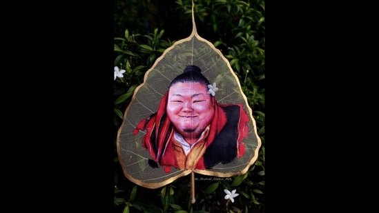 Assam-based artist Bishal Deka made Nagaland minister Temjen Imna Along's portrait. (Twitter/@AlongImna)