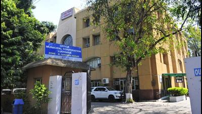 Earlier, the Ludhiana MC had also found the names of 88 ‘dead or long absent’ employees in the regularisation lists after councillors raised objections over the list and sought an inquiry. (HT File)
