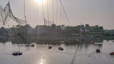 The suspension bridge in Gujatat’s Morbi collapsed on October 30, claiming lives of 135 people. (PTI) The suspension bridge in Gujatat’s Morbi collapsed on October 30, claiming lives of 135 people. (PTI)