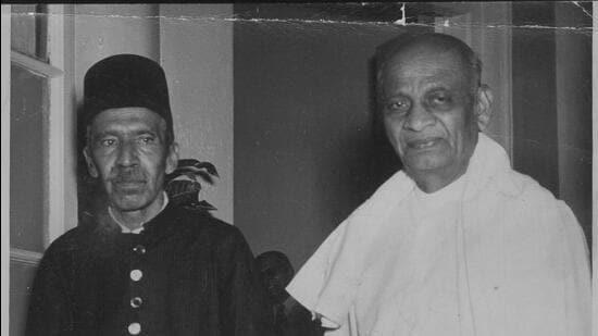 The Nizam of Hyderabad and Vallabhbhai Patel in 1948. (HT Photo)
