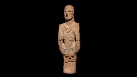 The Urfa Balikligol statue, the oldest known life-sized statue to have survived intact into the present, at the Sanliurfa Archaeological Museum in Sanlıurfa, Turkey. (Shutterstock) The Urfa Balikligol statue, the oldest known life-sized statue to have survived intact into the present, at the Sanliurfa Archaeological Museum in Sanlıurfa, Turkey. (Shutterstock)
