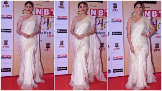 Mrunal Thakur at the NBT Award red carpet. (HT Photo/Varinder Chawla)