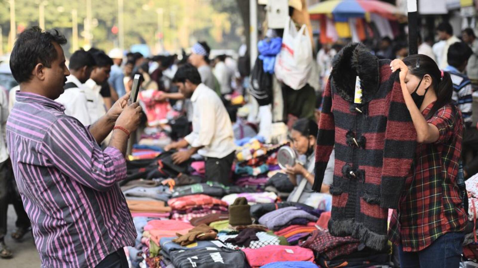 BMC Persuades Hawkers To Accept Central Loan Before Dec 3 Deadline ...