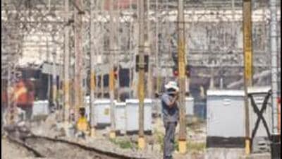 Nearly six years after the announcement by the Pune railway division, the Pune yard remodelling work will finally begin next month at the Pune railway station. (HT FILE) Nearly six years after the announcement by the Pune railway division, the Pune yard remodelling work will finally begin next month at the Pune railway station. (HT FILE)